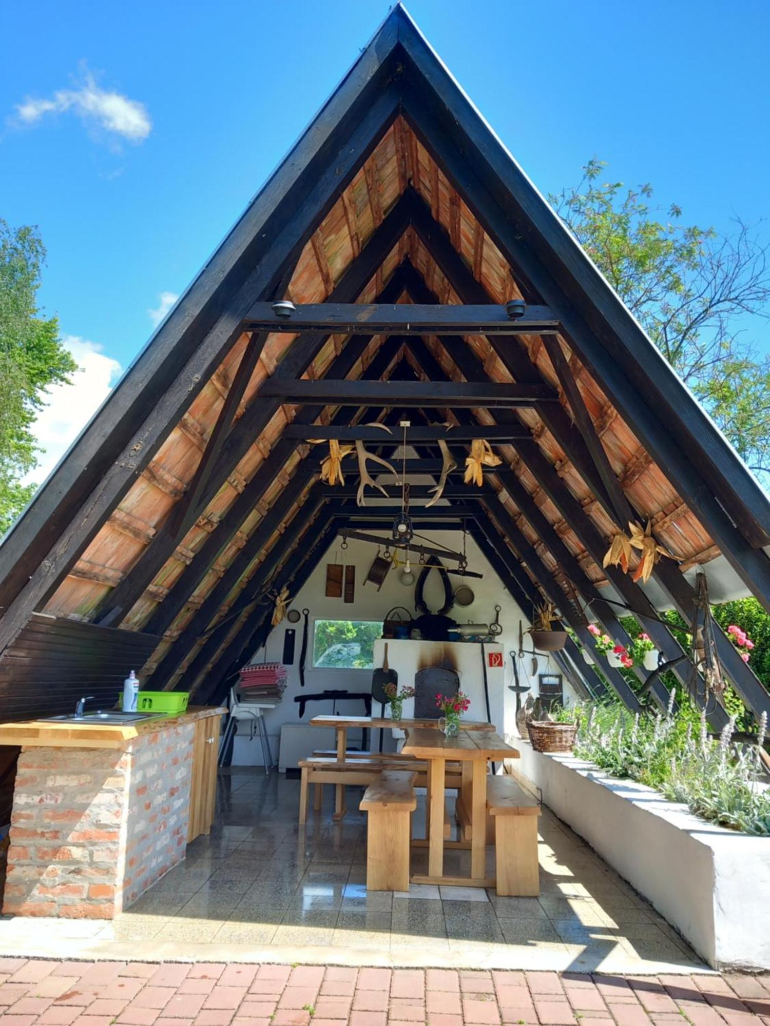 Nyirfas Camping Nagykanizsa Extérieur photo