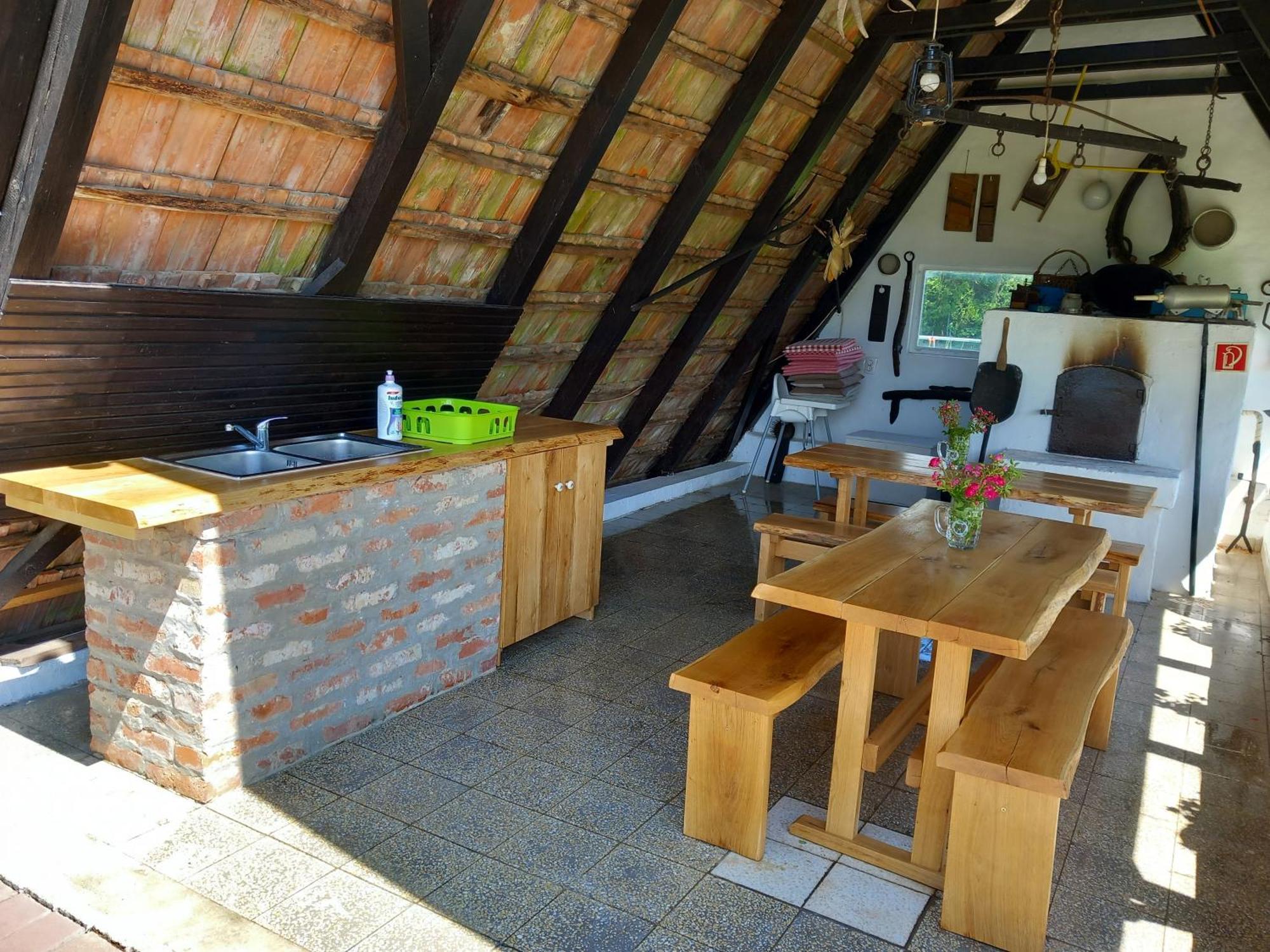 Nyirfas Camping Nagykanizsa Extérieur photo
